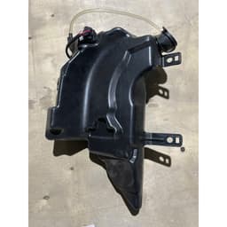 Bình nước rửa kính liền mô tơ isuzu QKR Hàng Chính Hãng 7