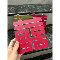 CHỮ HỶ CẦM TAY CHỤP ẢNH - TRANG TRÍ BÀN GIA TIÊN SIZE 18CM 2