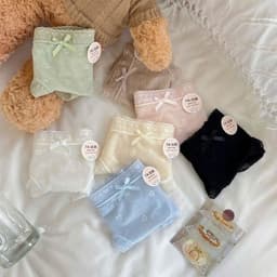 Quần lót nữ ren họa tiết trái tim Mix Color B2-01 3