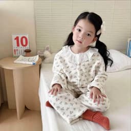 [Sale]Bộ đồ ngủ bé gái thu đông 2024 – Chất liệu nỉ nhung cao cấp, họa tiết hoa nhí dễ thương 6