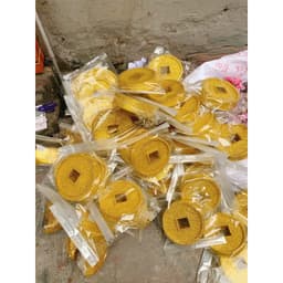 Đồng tiền vàng, đĩnh vàng mô hình trang trí tết bằng mút xốp decor nhiều kích cỡ 5