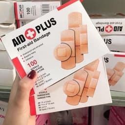 Hộp 100 băng gạc y tế tiệt trùng AID FIRST- VH MART 1