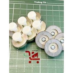 Combo 10 Cục Nam Châm Hít Bảng Size D27 Có Núm Trắng Cầm Tiện Lợi/Giúp Hít Giấy, Bản Vẽ, Bài Thuyết Trình Chắc Chắn 1