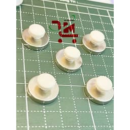 Combo 10 Cục Nam Châm Hít Bảng Size D32 Có Núm Trắng Cầm Tiện Lợi/Giúp Hít Giấy, Bản Vẽ, Bài Thuyết Trình Chắc Chắn 2