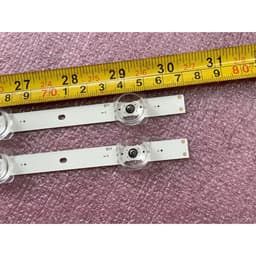THANH LED TIVI TCL 40S66A MỚI 100% BỘ 2 THANH MỖI THANH 11 BÓNG 6V DÀI 77cm 4