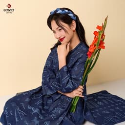 [ẨN] Áo Dài Jeans Nữ GENVIET JEANS Dáng Suông Tay Loe Lửng Thuê Họa Tiết Diện Tết Du Xuân 2025 W241.G. 8826 5