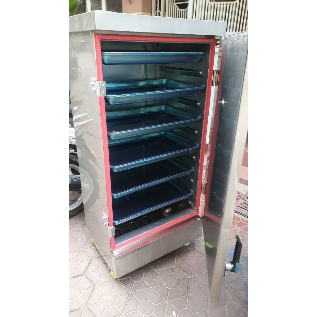 Tủ hấp 12 khay đa năng: chín giò chả, xúc xích, nấu và hấp cơm hiệu quả.