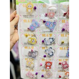 Vỉ 24 chiếc móc khoá Baby Three mẫu mới Bộ móc khoá treo nhựa cứng bé ba Hot 5