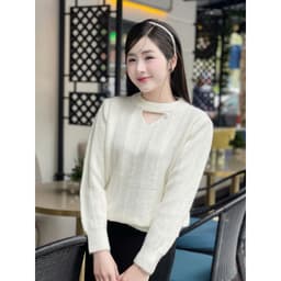 Áo len nữ Evalover Thiết Kế Cổ Choker Đính Ngọc Phối Tơi Kim Tuyến Chất len ép dày, kiểu dáng freesize M629 3