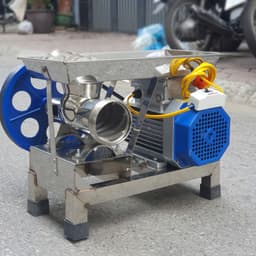 Máy xay thịt, cá, chả và ruốc - Động cơ đồng mạnh mẽ, bảo hành 12 tháng, hiệu suất vượt trội. 2