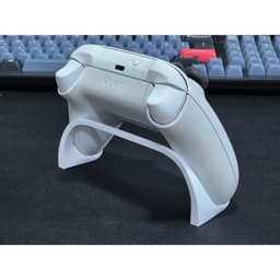 Giá Đỡ Tàng Hình Tay Cầm Xbox - Kệ Treo Tay Cầm Gaming Decor Góc Máy [Mê 3D] 2