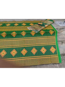 Chiếu nhựa 1m8 x2m hàng Thái,dùng cho sinh hoạt gia đình ăn cơm và đy dã ngoại rất bền đẹp 7