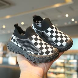 Giày lười trẻ em 1-6 Tuổi Êm chân, chống trượt, dễ mang – Thời Trang cho bé trai bé gái. 9300 9