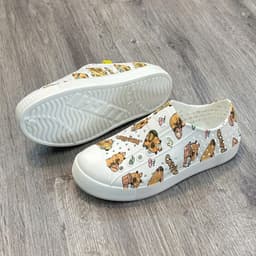 Giày nhựa Native Luchi nhiều họa tiết – Êm Chân, lỗ thoáng khí chống trơn đi du lịch đi bộ 5