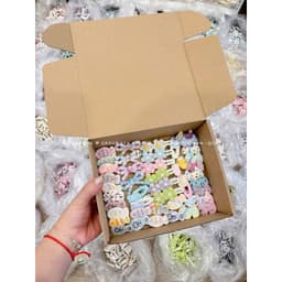 Set 50 kẹp tóc màu mix cho bé gái siêu dễ thương phong cách hàn quốc - Combo,Vỉ 50 kẹp tóc kèm hộp như hình 1