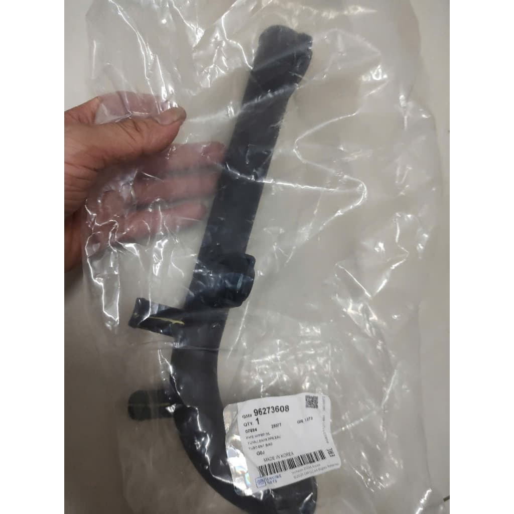 Ống nước nhựa sau máy Gentra, Aveo, LAcetti 1.6 xe việt , Nubira. Lanos