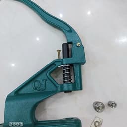 Máy đóng khoen ore (khuy mắt cáo/ oze luồn) Máy đóng thủ công Máy xanh Bằng gang 2