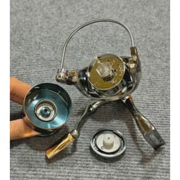 Máy Câu  lure Cao Cấp DEBAO Chính Hãng  W.D 2500  Đến 7000  Chuyên lure Lóc Sộp chẽm & lăng xê & Câu Ngâm 3