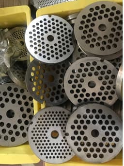 Phụ kiện thay thế MÁY ĐÙN THỊT 22 – 32 MẶT SÀNG VÀ DAO INOX NHIỀU KÍCH CỠ LỖ: 2MM – 3MM – 4MM.... 6