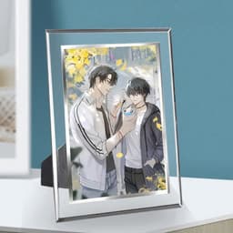 (Kèm ảnh) Khung kính in hình NGỤY TRANG HỌC TRA quà tặng anime chibi trang trí để bàn 2 size 2