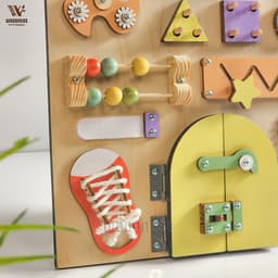 Bảng bận rộng - Busy board thương hiệu Woodness - Đồ chơi gỗ giáo cụ Montessori - Board game 4