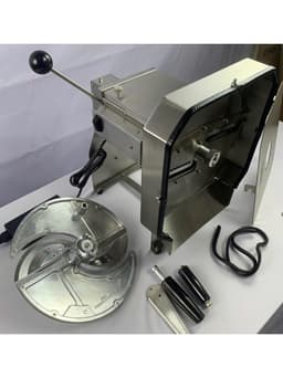 🥕 MÁY THÁI LÁT – THÁI SỢI CHẠY ĐIỆN KẾT HỢP QUAY TAY 8
