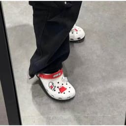 |PPSNK3 | Dép Cá Sấu Người Lớn Unisex Hoạt Hình Snoo.py Pea.nuts Kèm Sẵn Hình Gắn Như Ảnh 3