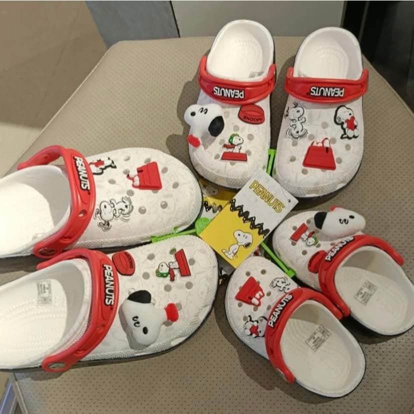 |PPSNK3 | Dép Cá Sấu Người Lớn Unisex Hoạt Hình Snoo.py Pea.nuts Kèm Sẵn Hình Gắn Như Ảnh
