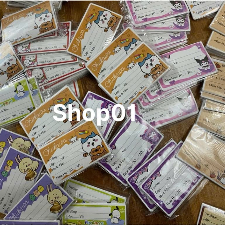 Nhãn vở decal có dính sẵn: pochacco, capybara, chiikawa, kuromi, ....
