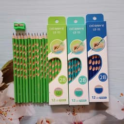 Hộp 12 cây bút chì 2B định vị có tẩy chuyên dùng để luyện viết, điều chỉnh đúng cách cầm bút cho bé tặng kèm gọt bút chì 4