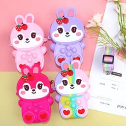 [Mới] Túi xách nữ đeo chéo silicon hình thỏ dâu, bong bóng pop it thời trang dễ thương 3