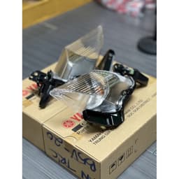  Bộ xi nhan trứơc EXCITER 155(2021-2025) chính hãng yamaha=B5VH3310+B5VH3320 5