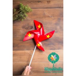 Sét 100 /50 Chong chóng CỜ ĐỎ IN SAO VÀNG,TÔI YÊU VIỆT NAM treo trang trí trường học,khai giảng 2/9,quán cà phê,trà sữa 8