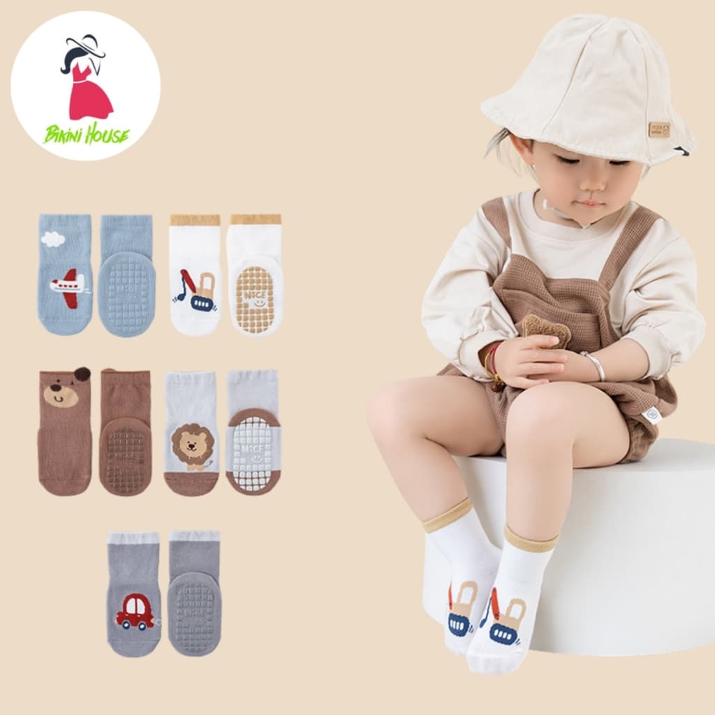 Set 5 Đôi Tất Vớ Chống Trượt Cho Bé Cho Bé Tập Đi, Tất Cao Cổ Trẻ Em Hình Ô Tô Cần Cẩu  ss55 { T211 }