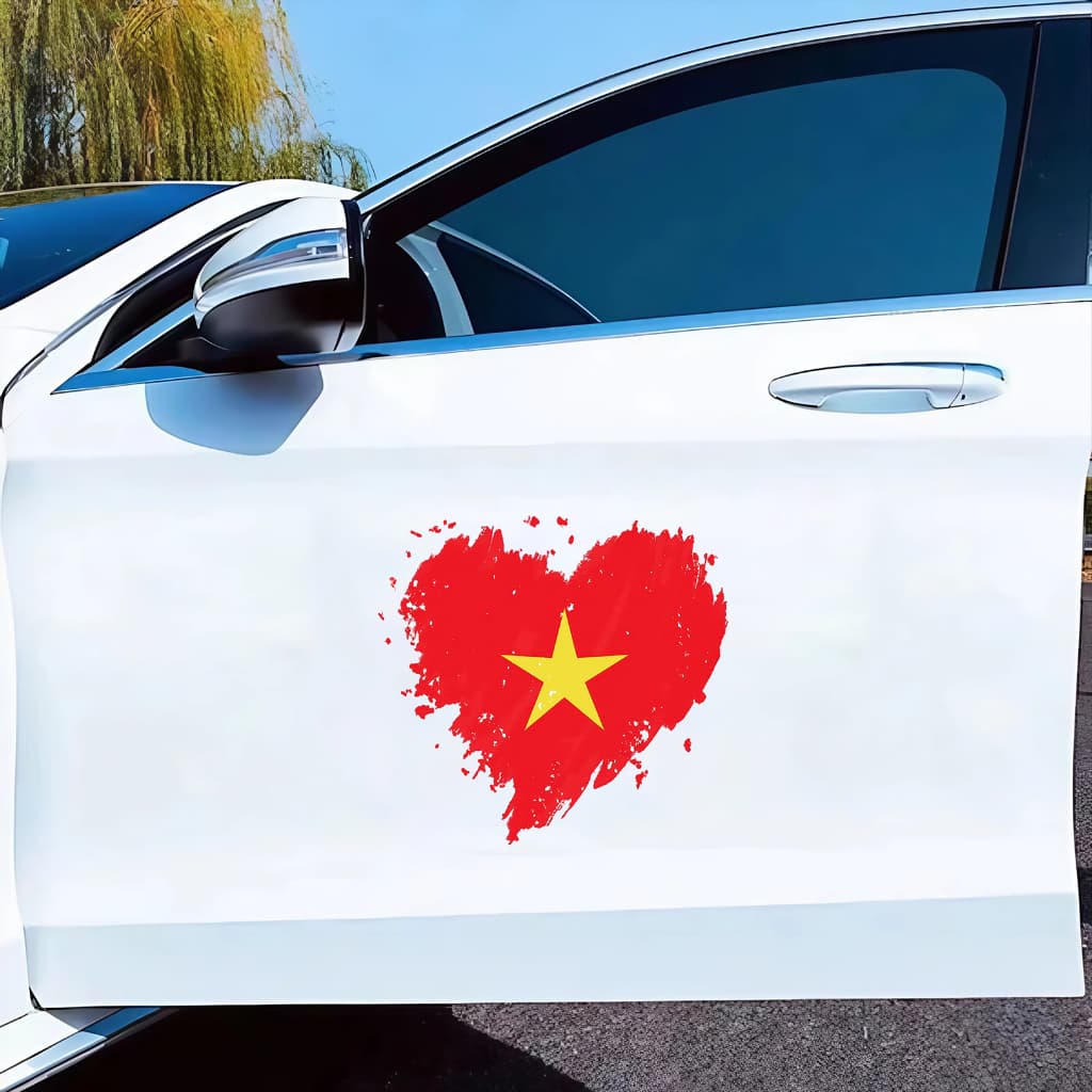 "Miếng dán trái tim Việt Nam chống nước, trang trí xe ô tô, xe máy đẹp và độc đáo."