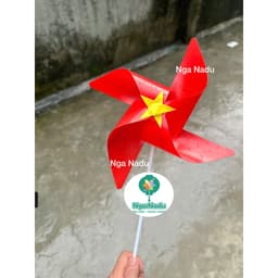 Sét 20 cái/10 Chong chóng CỜ ĐỎ SAO VÀNG TÔI YÊU VIỆT NAM cầm tay,treo dây trang trí lớp học,khai giảng,quốc khánh 2/9 9
