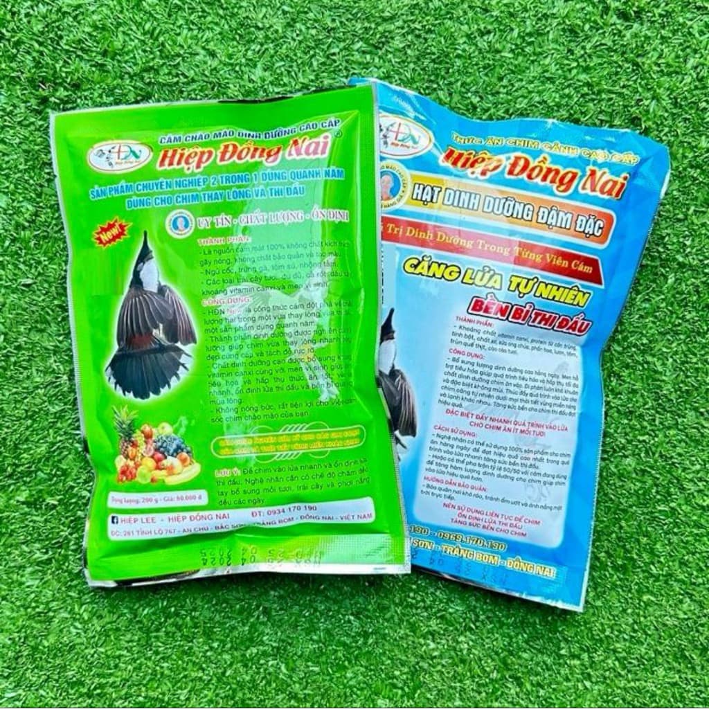 Combo 1 gói cám HẠT ĐẬM ĐẶC và 1 gói cám NEW cho chim thay lông và chăm lửa quanh năm Hiệp Đồng Nai