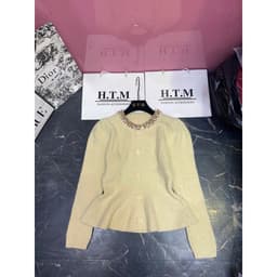 Áo len cúc hoa pelum cổ đá QCCC 2