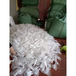 Xốp bọc ổi lồng sẵn 1kg(300 cái) chống côn trùng - đi đơn tối đa 2kg/ đơn 4