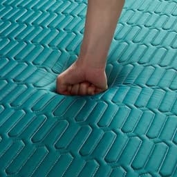 Chiếu Điều Hoà Tencel Latex, Bề Mặt Vải Tencel Mát Lạnh, Có Chun Bo 4 Góc Đủ Kích Thước (Tặng Kèm 2 Vỏ Gối) 3