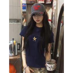 Áo croptop babytee cổ tròn xinh xắn ôm body in ngôi sao 2