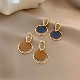 Bông Tai Tròn Đôi, Phong Cách Trẻ Trung, Hiện Đại và Cá Tính. 7