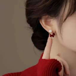 Bông Tai Ngọc Trai, Thiết Kế Hình Chú Ngựa – Phong Cách Tiểu Thư Thanh Lịch 7
