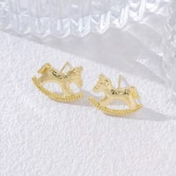 ✨ Bông Tai Ngựa Bập Bênh Ánh Kim – Thanh Lịch & Tinh Tế 2