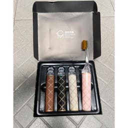 "Bộ 4 Bàn Chải Hoàng Gia Sang Chảnh Tiện Lợi Cho Nam Nữ, Gấp Gọn"(giadungtranlinh) 6