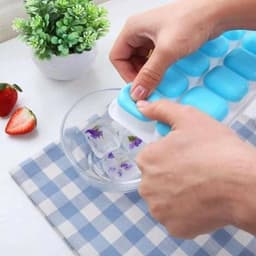 Combo 2/4 Khay đá Silicon 14 viên có nắp đậy, an toàn sạch sẽ, ngăn mùi tủ lạnh hiệu quả 4