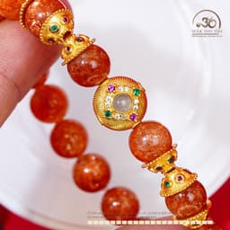 Ngọc Đan Tâm - Vòng Tay Hồng Nhật Vận Vip 9mm Phối Charm Tròn Đá Trắng - Mệnh Hoả & Mệnh Thổ 4