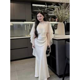 Xukadress_Set đầm lụa cổ yếm kèm khăn voan, đầm lụa dự tiệc màu kem sang chảnh 4