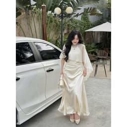 Xukadress_Set đầm lụa cổ yếm kèm khăn voan, đầm lụa dự tiệc màu kem sang chảnh 8