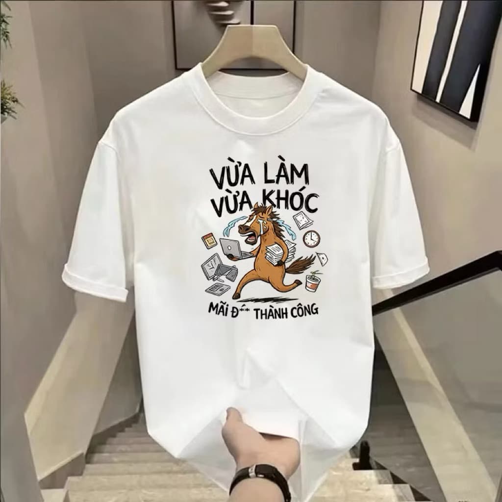 Áo Thun Unisex Nam Nữ Câu nói Hài Hước VỪA LÀM VỪA KHÓC chất cotton 100% co giãn 4 chiều